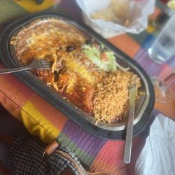 La Rosa Blanca - Enchiladas rojas the food was amazing extremely hot because it's fresh great customer service they are very friendly