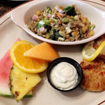 Brigs at the Park Restaurant - Crab cakes with broccoli salad and fresh fruit - Breakfast & Brunch Near Me - Durham, North Carolina