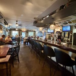 Shagger Jacks - Bar and dining area - very small