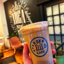 Coconut white chocolate latte