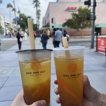 Odd One Out Tea - *Yuzu Osmanthus Silk Boba - Bubble Tea Near Me - Santa Monica, California