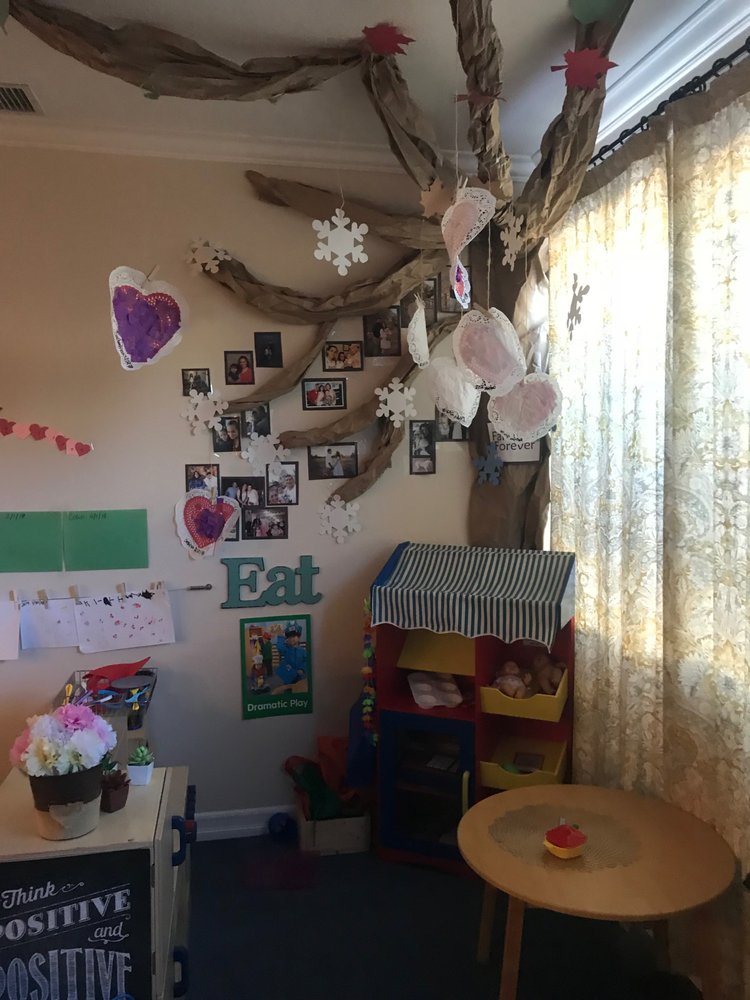 Discovery Den Daycare - childcare center in Oxnard, CA