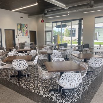 Café Zupas - Beautiful dining area - Salad Near Me - Coon Rapids, Minnesota Café Zupas - Beautiful dining area - Salad Near Me - Coon Rapids, Minnesota