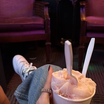 Lix Uptown Ice Cream - Ice Cream & Frozen Yogurt Near Me - Phoenix, Arizona Lix Uptown Ice Cream - Ice Cream & Frozen Yogurt Near Me - Phoenix, Arizona