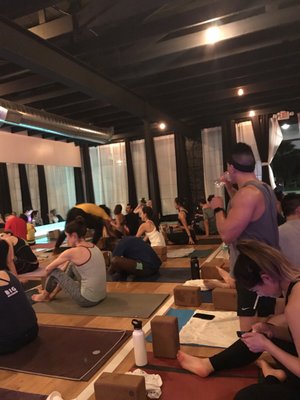 Black Swan Yoga by null