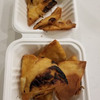 JOEY Chinook - two pieces of pizza in a styrofoam container - Canadian (New) Near Me - Calgary, Alberta JOEY Chinook - two pieces of pizza in a styrofoam container - Canadian (New) Near Me - Calgary, Alberta
