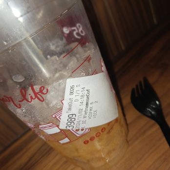 85°C Bakery Cafe-Cypress - Too much ice. Very little coffee. They don't remake drinks or offer refund. - Coffee & Tea Near Me - Cypress, California 85°C Bakery Cafe-Cypress - Too much ice. Very little coffee. They don't remake drinks or offer refund. - Coffee & Tea Near Me - Cypress, California