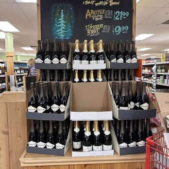 Trader Joe's - Grocery Near Me - Lake Oswego, Oregon Trader Joe's - Grocery Near Me - Lake Oswego, Oregon