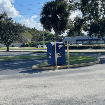 US Post Office - Mailbox located in the parking lot of Post Office. - Post Offices Near Me - Longwood, Florida