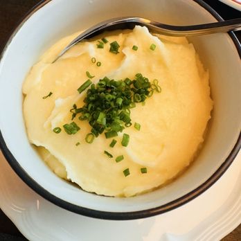 Corner Chophouse - Pomme - Steakhouses Near Me - Winter Park, Florida