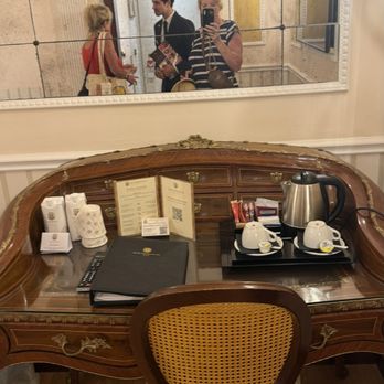 Hotel Bernini Palace - Inside room - Hotels Near Me - Florence, FI Hotel Bernini Palace - Inside room - Hotels Near Me - Florence, FI