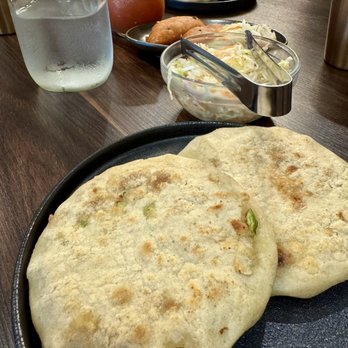 Comalito - Loroco and cheese pupusas - Comfort Food Near Me - Redwood City, California Comalito - Loroco and cheese pupusas - Comfort Food Near Me - Redwood City, California