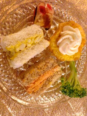 Brass Pineapple Inn by null