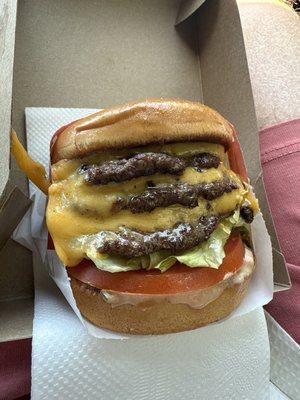 In-N-Out Burger by null
