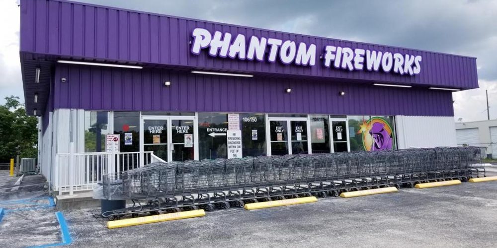 PHANTOM FIREWORKS OF KEY LARGO Updated October 2024 19 Photos & 21