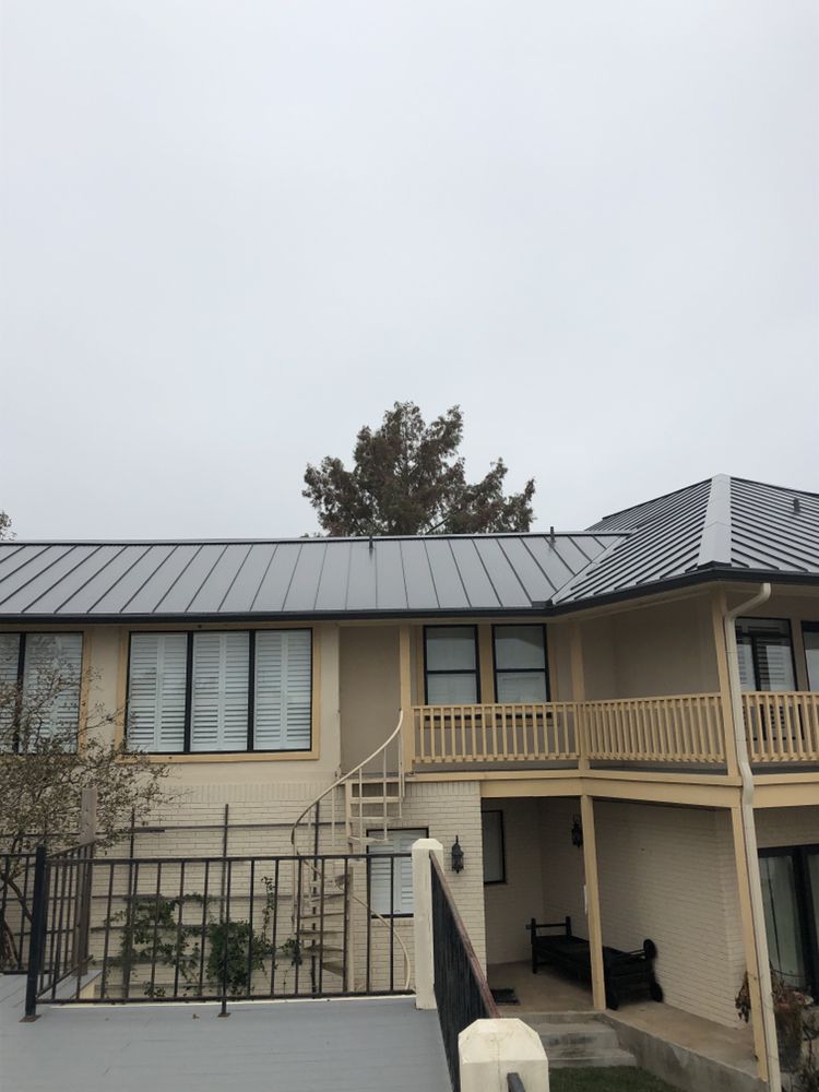 Slide of Rooftech Solutions & Construction