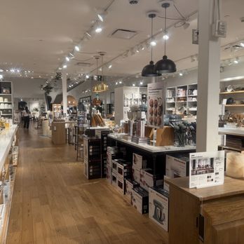 Crate and Barrel - Furniture Stores Near Me - Pasadena, California Crate and Barrel - Furniture Stores Near Me - Pasadena, California