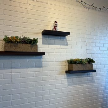 Gateway Coffee - a brick wall with planters on it - Coffee & Tea Near Me - Creve Coeur, Missouri Gateway Coffee - a brick wall with planters on it - Coffee & Tea Near Me - Creve Coeur, Missouri