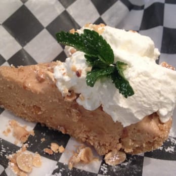 HogsHead Cafe - Peanut butter pie. - Barbeque Near Me - Richmond, Virginia HogsHead Cafe - Peanut butter pie. - Barbeque Near Me - Richmond, Virginia