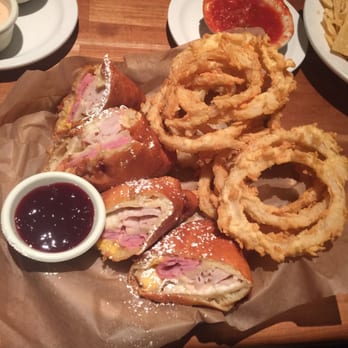 Cheddar's Scratch Kitchen - Monte Cristo; worth the heart attack! - Comfort Food Near Me - Pensacola, Florida