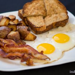 The Purple Onion Cafe - Traditional Egg Breakfast