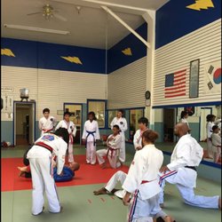 Tommy Young's Superior Martial Arts - Jutitsu class wiith Master Kim