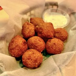 Surfing Crab - Hush Puppies