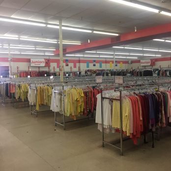 Thrift City - McAllen - Clothing organized by size & color - Thrift Stores Near Me - McAllen, Texas Thrift City - McAllen - Clothing organized by size & color - Thrift Stores Near Me - McAllen, Texas