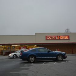 Family Dollar Store