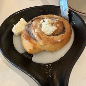 HashTAG - Central Park - Big Cast Iron Cinnamon Roll - Breakfast & Brunch Near Me - Denver, Colorado HashTAG - Central Park - Big Cast Iron Cinnamon Roll - Breakfast & Brunch Near Me - Denver, Colorado