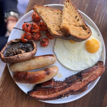 Ysabel - Irish Breakfast - New American Near Me - West Hollywood, California