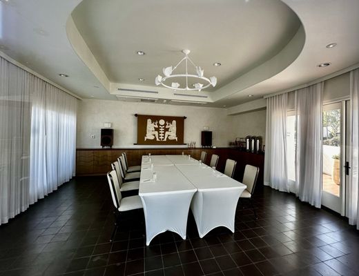 Casa Loma Beach Hotel by null