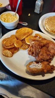 Grand Junction Bar & Grill by null