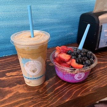 Playa Bowls - Dolce Latte Smoothie and one of their available bowls! - Acai Bowls Near Me - Panama City Beach, Florida Playa Bowls - Dolce Latte Smoothie and one of their available bowls! - Acai Bowls Near Me - Panama City Beach, Florida