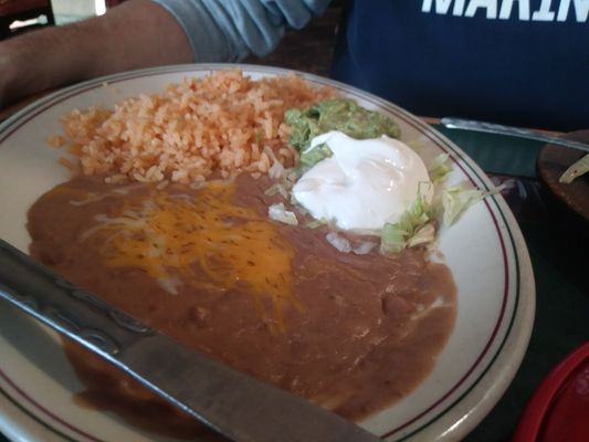 El Rancho by null