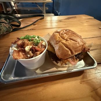 Pete’s Hot Chicken - Food Trucks Near Me - San Antonio, Texas Pete’s Hot Chicken - Food Trucks Near Me - San Antonio, Texas