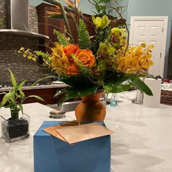 Darby's Florist - Flower arrangement