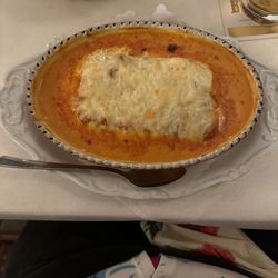 Villa Aurora Ristorante-Pizzeria - Lasagna