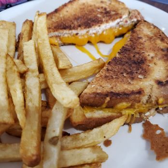 The Broken Egg Cafe - Grilled cheese - Breakfast & Brunch Near Me - San Antonio, Texas The Broken Egg Cafe - Grilled cheese - Breakfast & Brunch Near Me - San Antonio, Texas