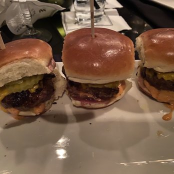 Morton's The Steakhouse - Steakhouses Near Me - Hackensack, New Jersey
