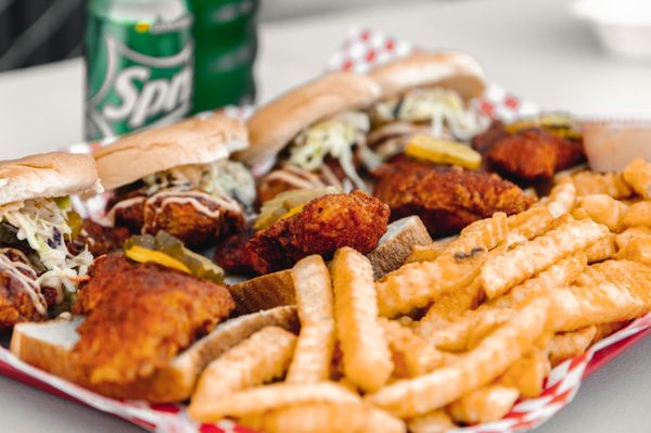 Jojo’s Hot Chicken by null