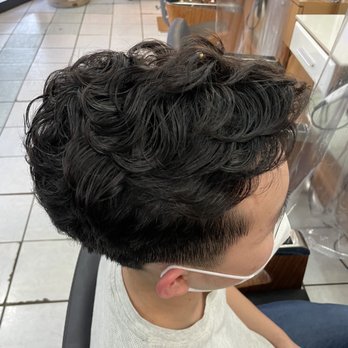 Kim's Hair Salon - Hair Salons Near Me - Woodside, New York
