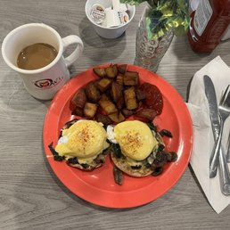 Eggs Benedict Florentine