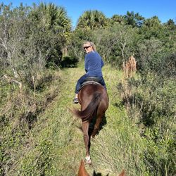 Long Riders Stables - Horseback riding with Long Riders Stables!  Great Nature Experience! Loved it!