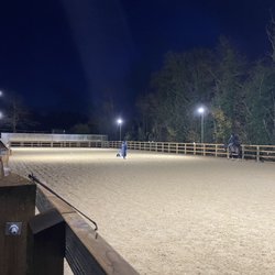 Woodruffe Stables - New school floodlit with mirrors at the far end