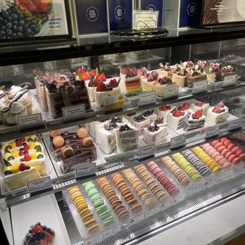 Paris Baguette - Bakeries Near Me - Brea, California