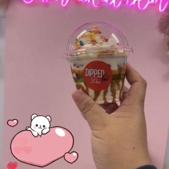Dipped by Dee - Fresas Con Crema: Cookie Butter Drizzle Whip Cream Extra Dulce de leche Drizzle Add Fruity Pebbles - Desserts Near Me - Aiea, Hawaii