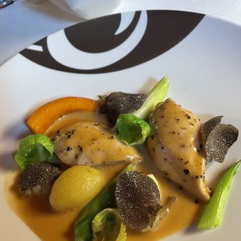 Tantris - Quail supremes and ....sublime ! - Modern European Near Me - Munich, BY
