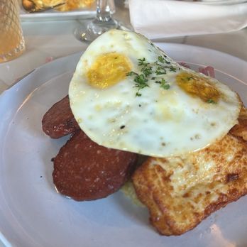 Mojo - Tres Golpes - Latin American Near Me - Forest Hills, New York