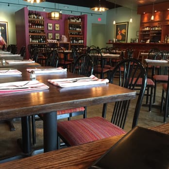 River Bend Bistro - Clean but simple and uninviting - American Near Me - Alexandria, Virginia River Bend Bistro - Clean but simple and uninviting - American Near Me - Alexandria, Virginia